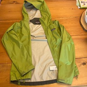 Patagonia Women’s Rain Jacket Size S